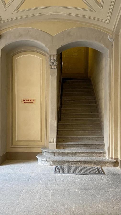 Fascinating Central Hideaway In A Physicist'S Home Комо Экстерьер фото